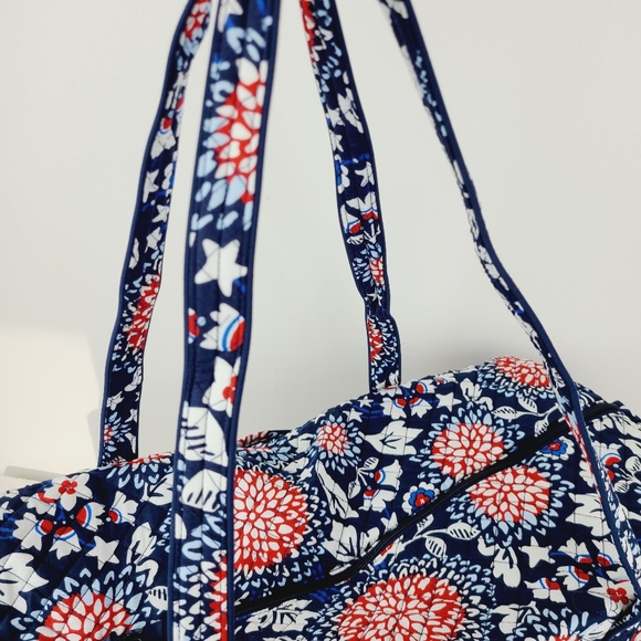 Vera Bradley Iconic Large Duffel Bag NWT - Picture 6 of 8